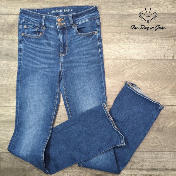 American Eagle Outfitters Denim - American Eagle Outfitters High Rise Artist Flare Jeans Size 4